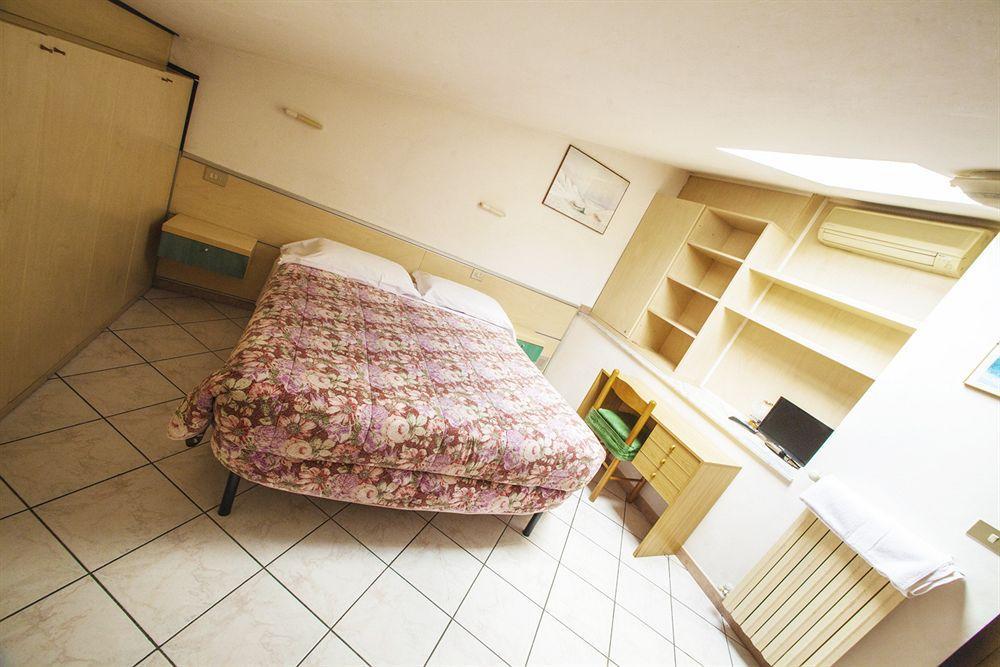 Hotel Villa Il Castagno Florence Buitenkant foto