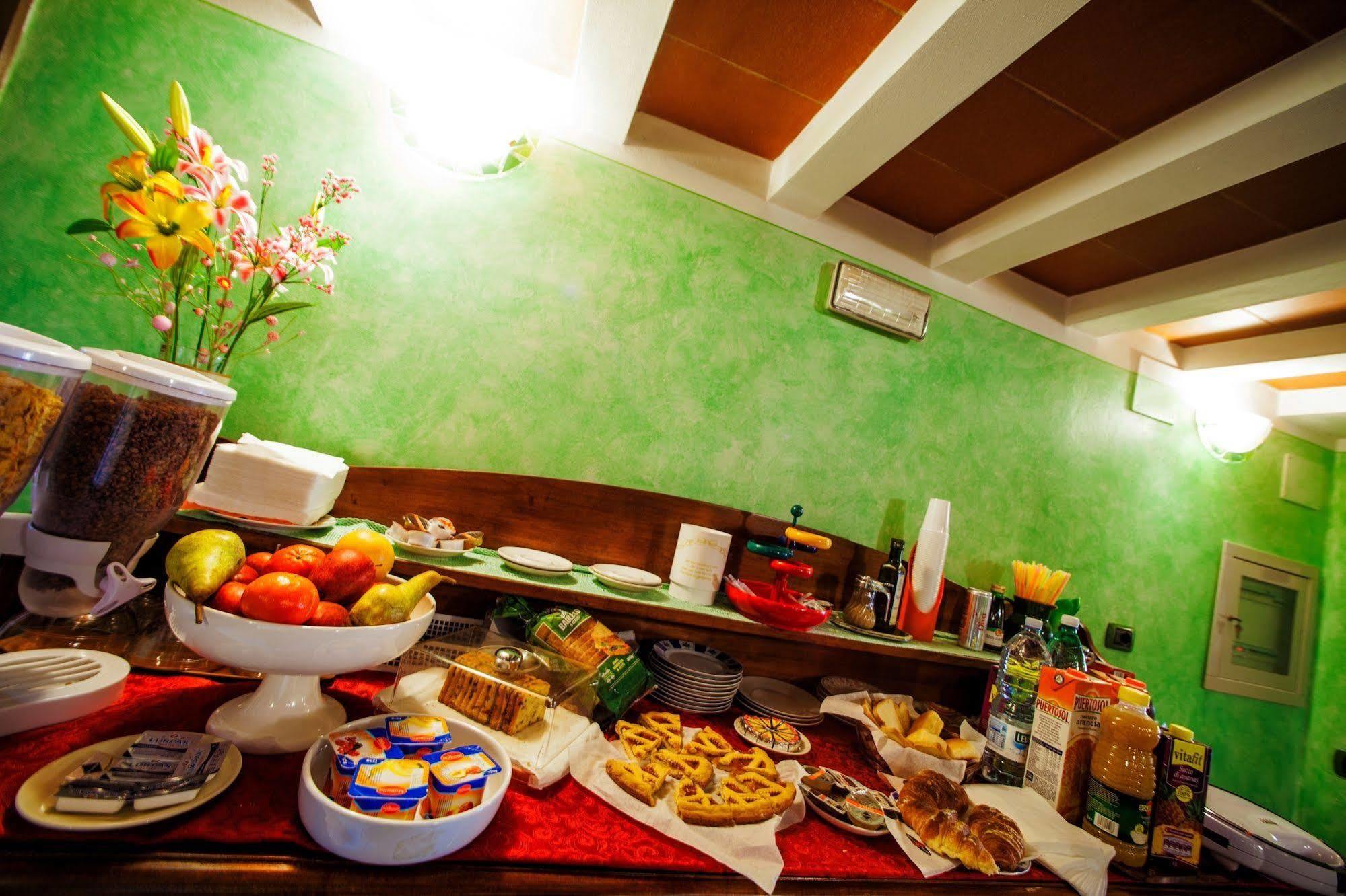 Hotel Villa Il Castagno Florence Buitenkant foto